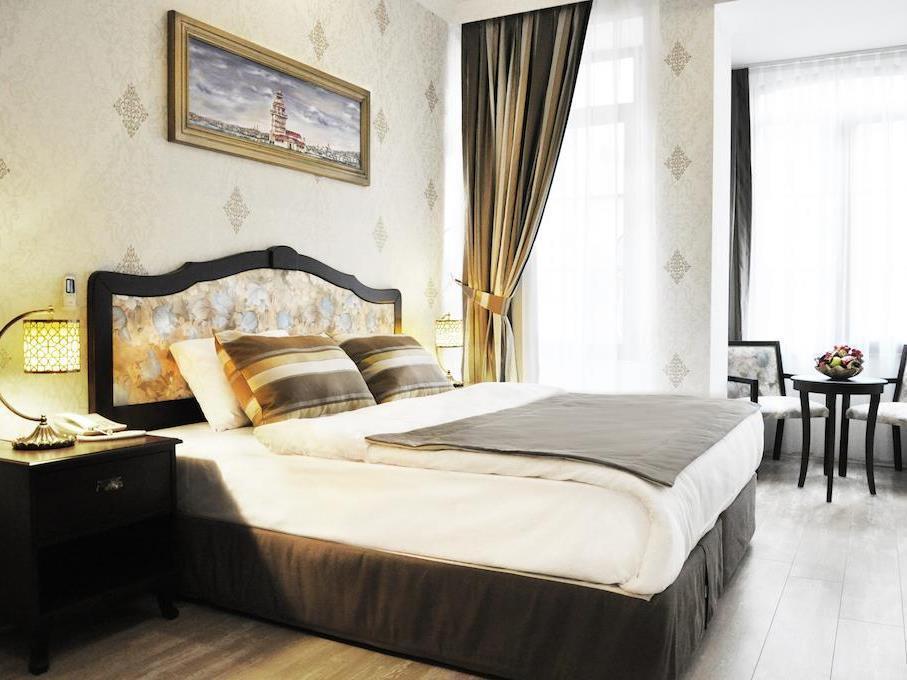 Taksim House Hotel Istanbul Bagian luar foto