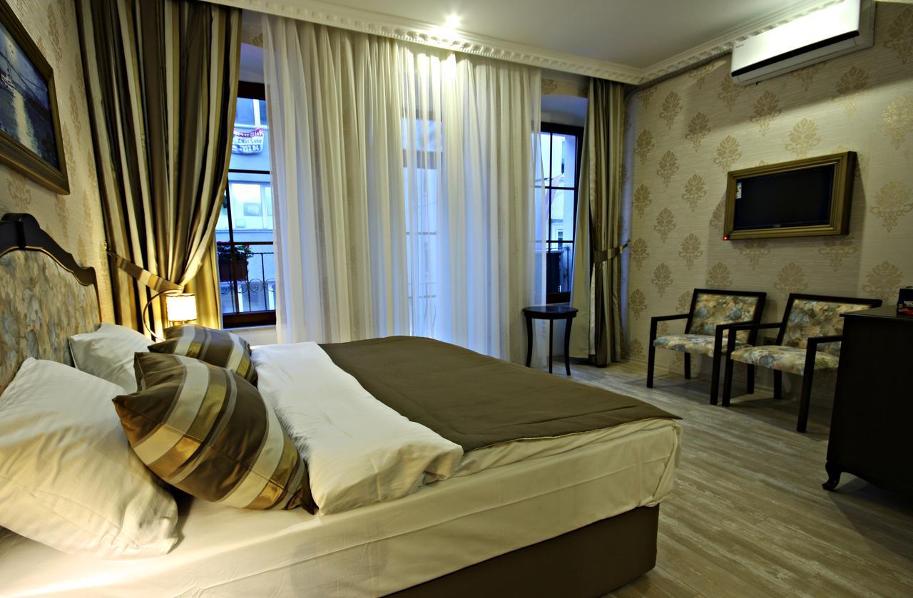 Taksim House Hotel Istanbul Bagian luar foto
